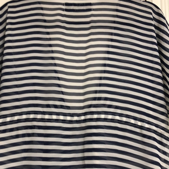 Beach Coverup - Picture 6 of 9